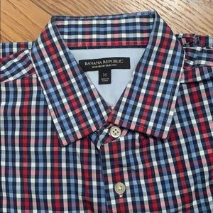 Banana Republic men’s button down dress shirt